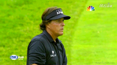 06.16.13-mickelson-hole-out-reax