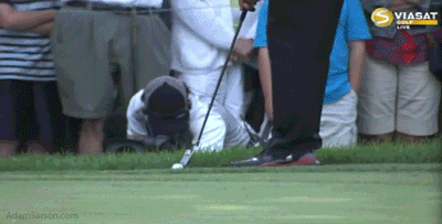 08.04.13-tiger-putter-toe