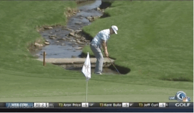 Hunter Mahan tries to go left-handed.