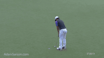 Rory sinks the winning putt.